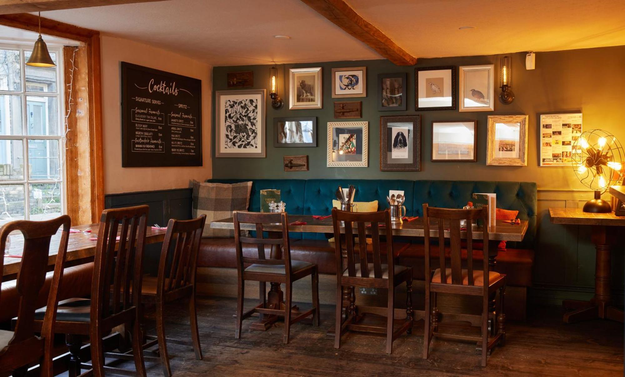 Dog And Partridge By Greene King Inns Bury St. Edmunds Екстер'єр фото